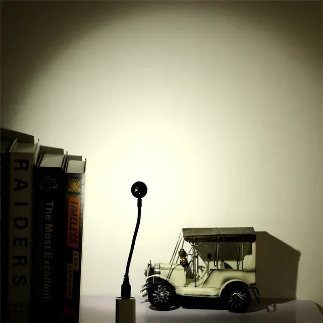 USB Sunset Projection Lamp Rainbow Atmosphere Night Light Sunset Light for Photography Selfie Coffee Store Live Wall Decoration