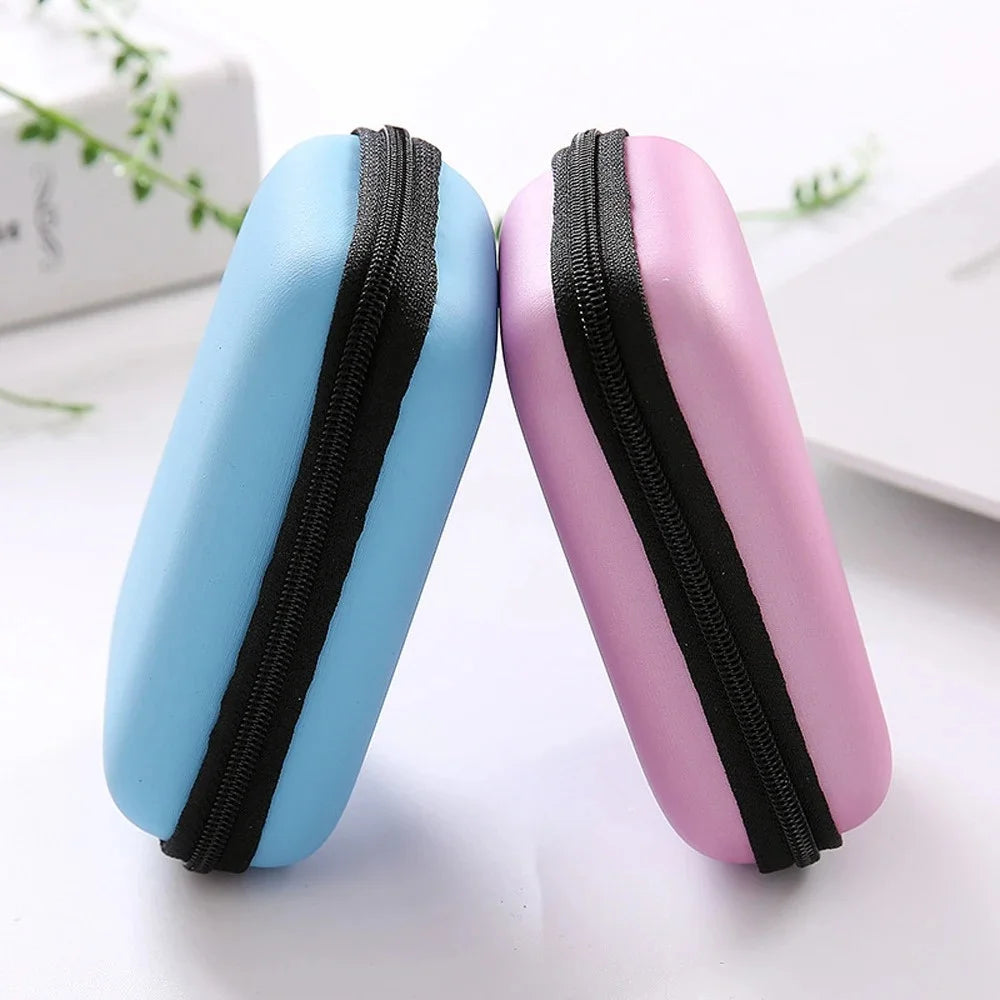 Portable Travel EVA Storage Bag with Protective Zipper for Flash Drive Headphones Mobile Phone Charger Data Cable Organizer